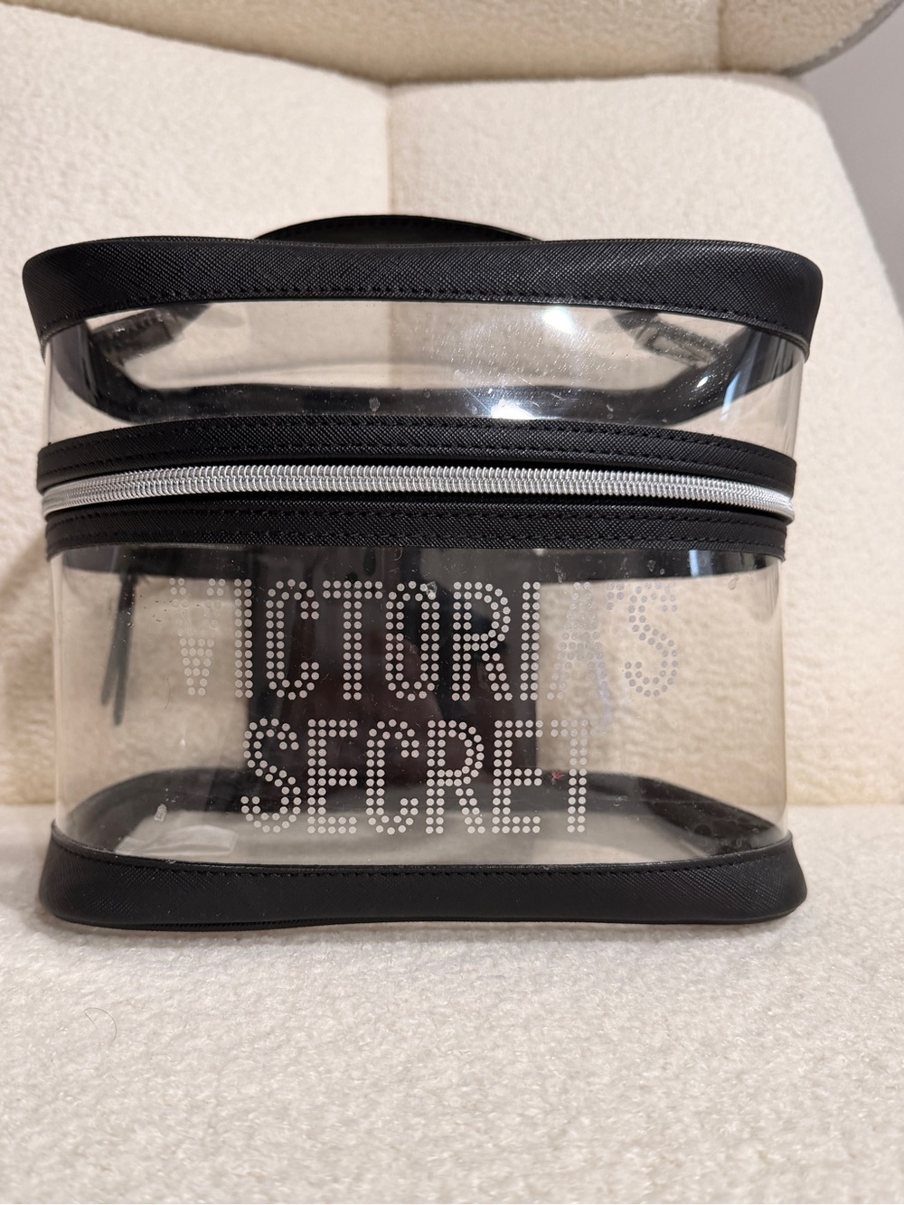 VICTORIA’S SECRET Clear Cosmetic Bag
